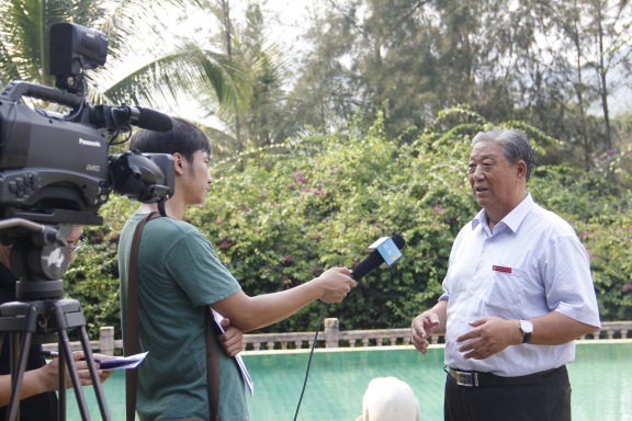 C:\Documents and Settings\Administrator\妗???缃?绔??х??\?剧??15.png