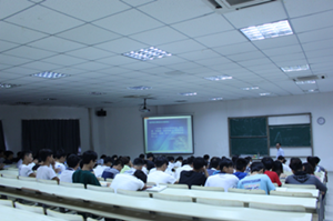 中文应用写作课.png 中文应用写作课.png