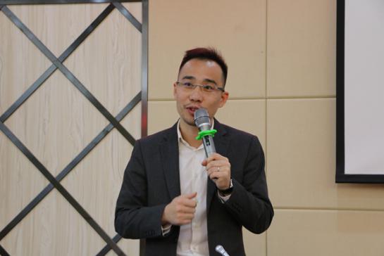 上海卓越睿新数码科技有限公司副总经理司敏作专题报告.jpg 上海卓越睿新数码科技有限公司副总经理司敏作专题报告.jpg