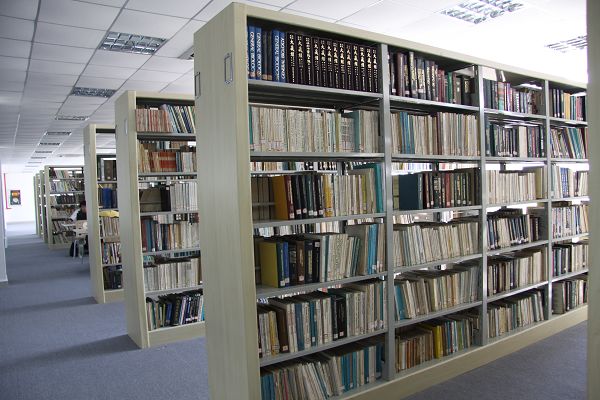 110518 图书馆2.jpg