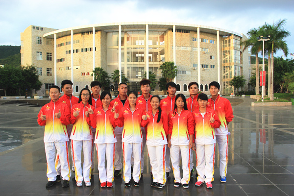 学院田径队风采.jpg