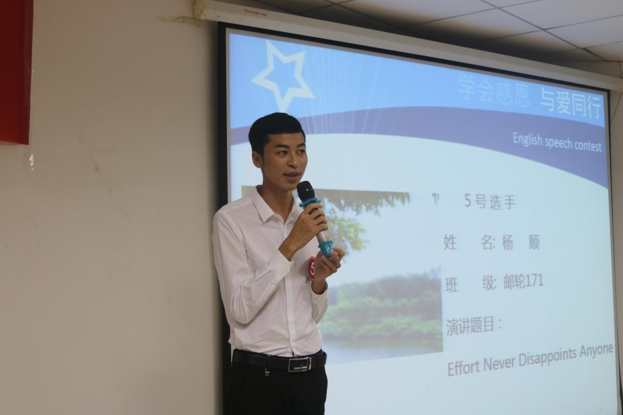 二等奖获得�?.jpg 二等奖获得�?.jpg