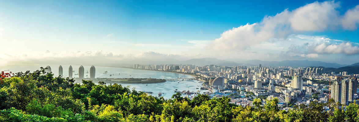 2国际化滨海城市三亚_副本.jpg