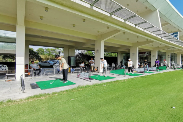 20181122高尔夫体验课,畅享挥杆的乐趣4_副本.jpg 20181122高尔夫体验课,畅享挥杆的乐趣4_副本.jpg