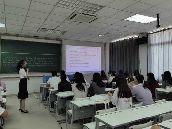 20210226开学季顺利完成开学第一周教学检�?2).png