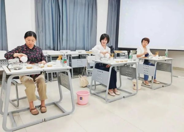 图片 10.jpg 图片 10.jpg