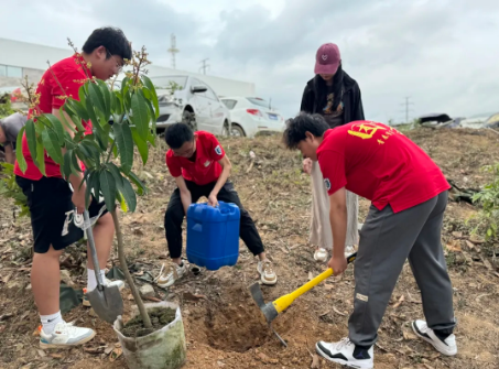 屏幕截图 2024-04-06 205828.png