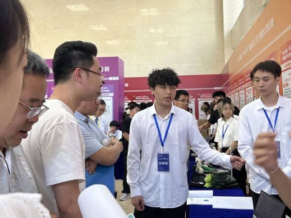 图片 4.jpg