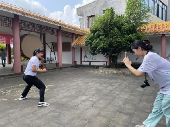 图片 4.jpg
