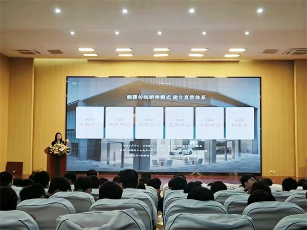 4ed5b5125e6f58397655a81404703b4.jpg 4ed5b5125e6f58397655a81404703b4.jpg