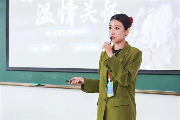 2f1cfb7253499785e82e67b7f38ee3b.jpg 2f1cfb7253499785e82e67b7f38ee3b.jpg